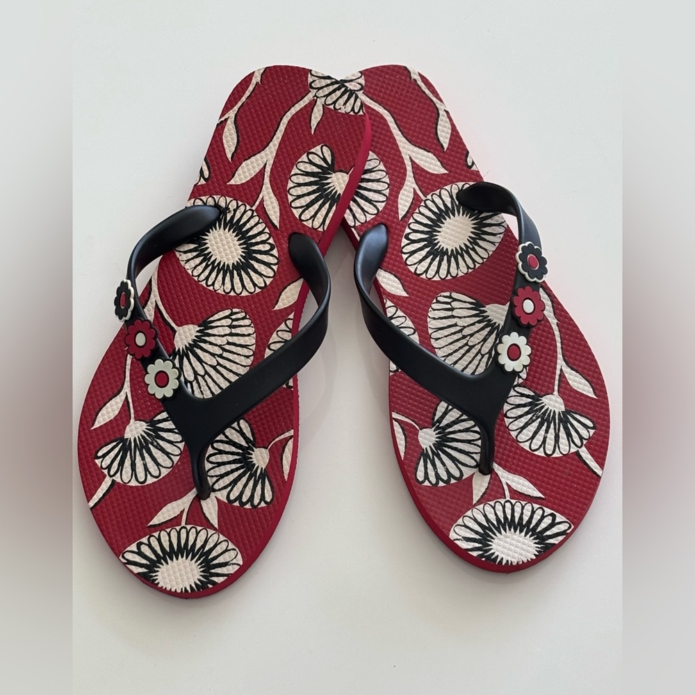 Vera Bradley Rubber Flip Flops